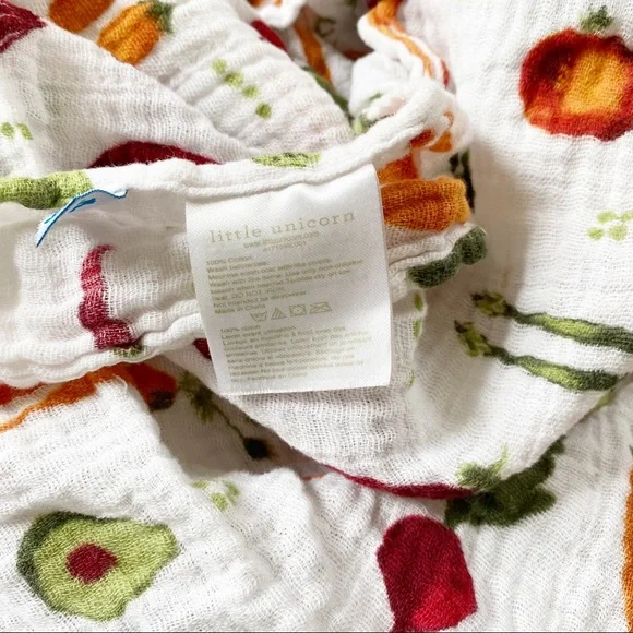 Little Unicorn Cotton Vegetable Garden Avocado Muslin Blanket Baby Swaddle - Picture 4 of 4